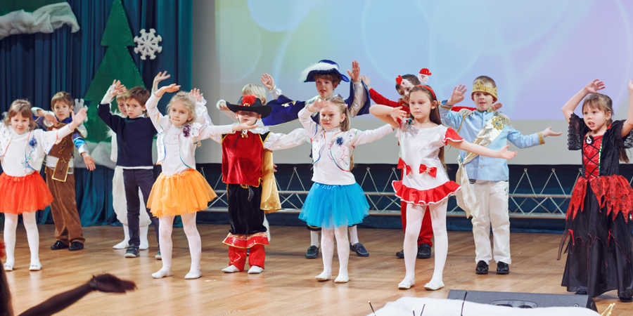 шкільна фотокнига